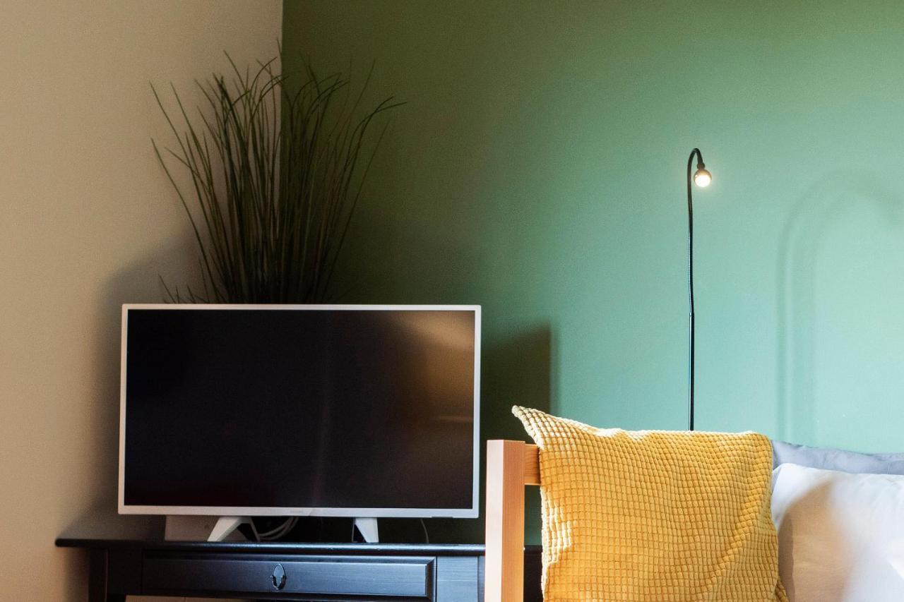 Apartman U Horynu - Sadova Ceska Trebova Exteriör bild