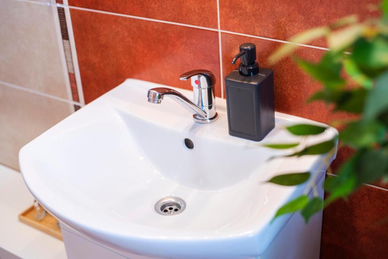 Apartman U Horynu - Sadova Ceska Trebova Exteriör bild