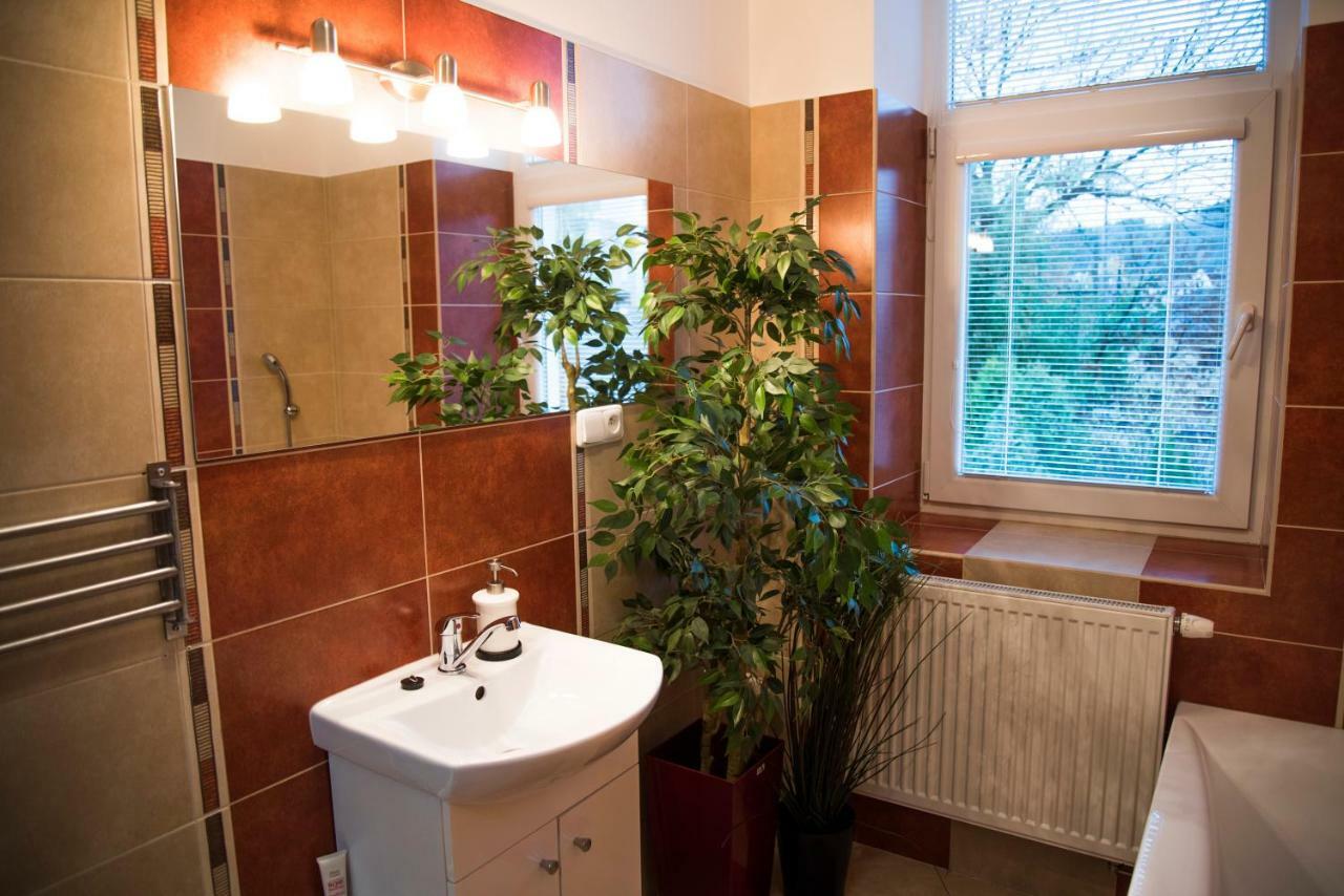 Apartman U Horynu - Sadova Ceska Trebova Exteriör bild